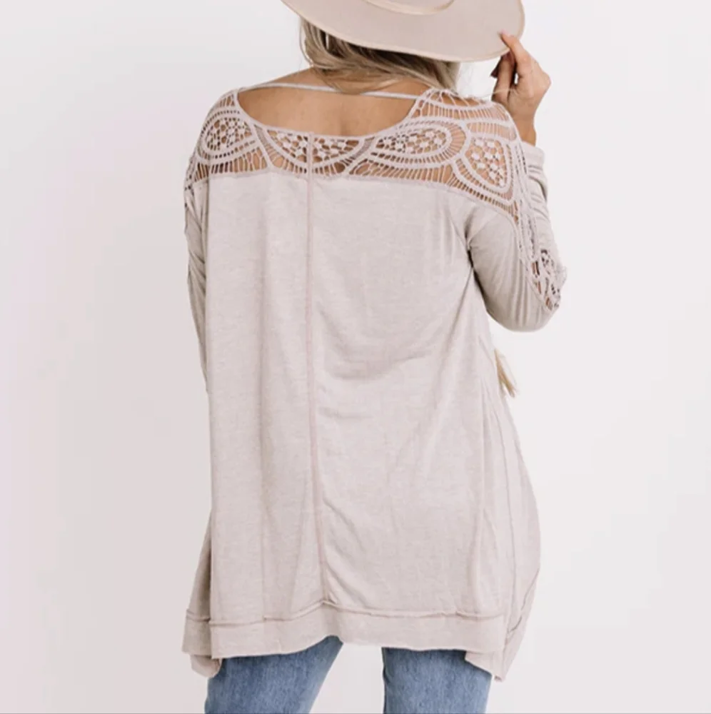 Crochet sleeve top - Impressions boutique